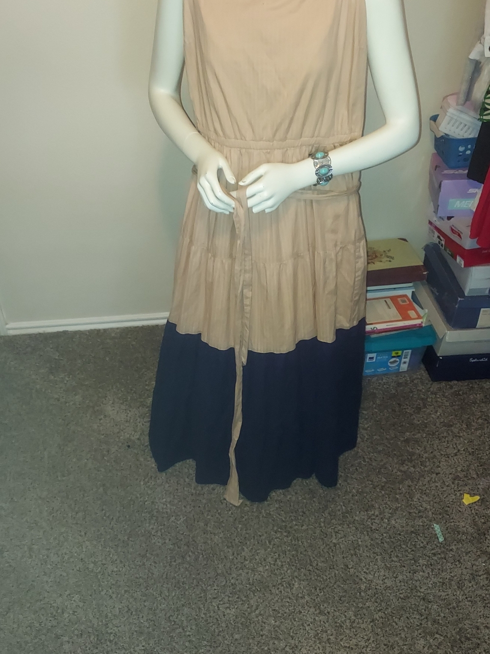 Lane Bryant Beige and Navy Tiered Maxi Dress Sz 20 - Picture 3 of 10